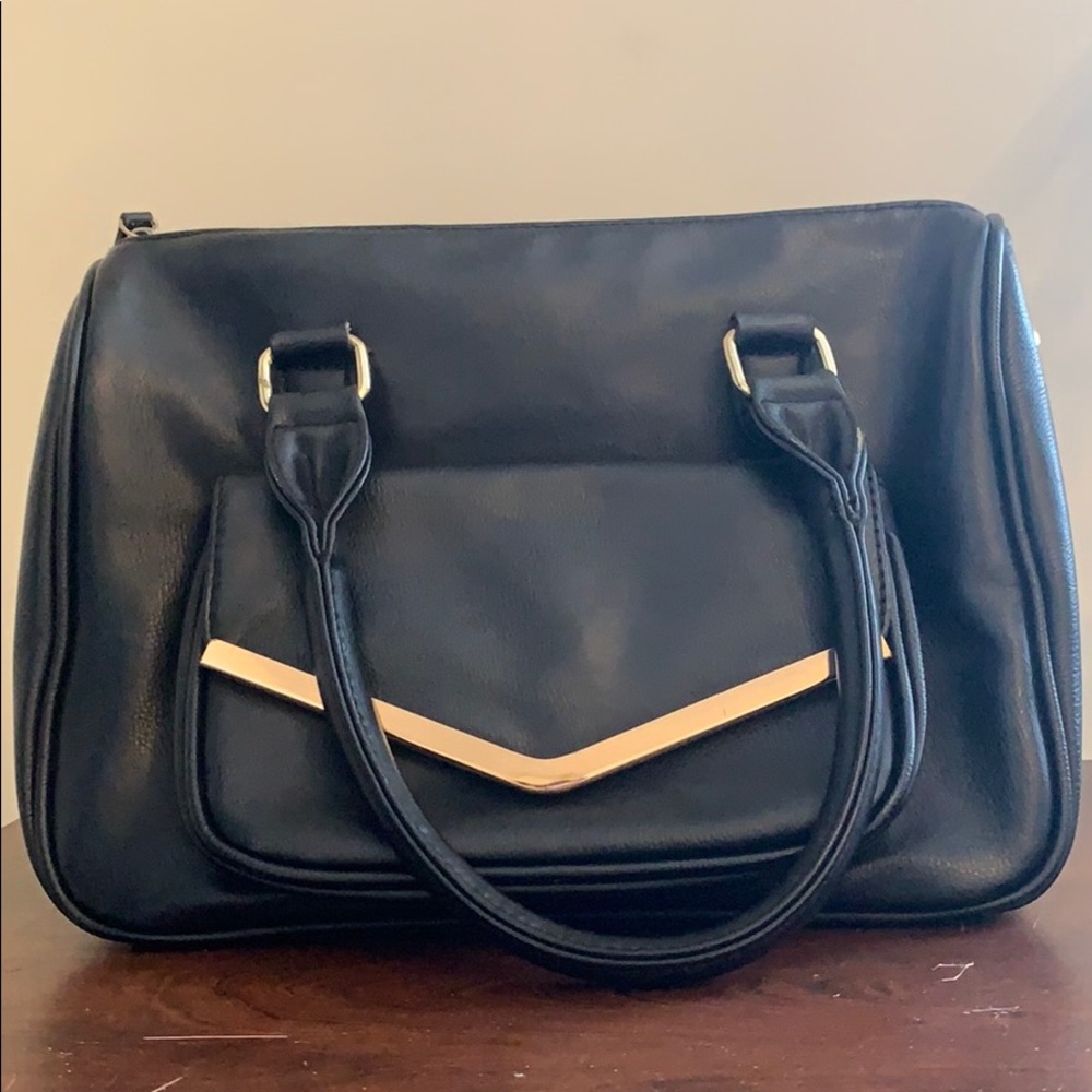 Black Francesca’s Purse